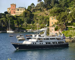 Motor yacht atlantic goose