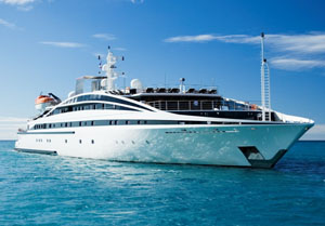 motor yacht rm elegant