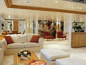 Super Yacht RM Elegant